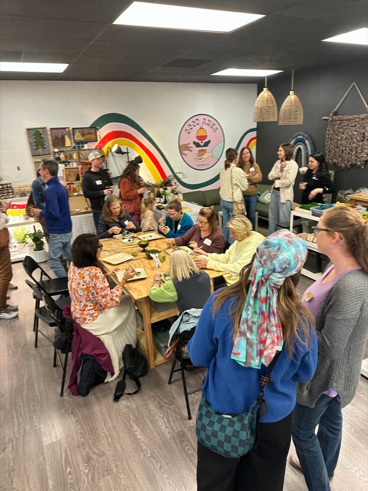 Guests building plant projects at a Good Anya workshop